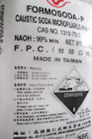 Natri hydroxyt 99% - Công Ty TNHH Hóa Chất Công Nghiệp Đức Giang